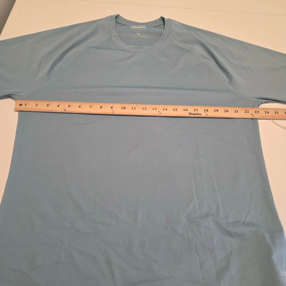 Fair Harbor Mens Rashguard Bay Blue XL UPF 50 Long Sleeve Swim Shirt Beach NWT